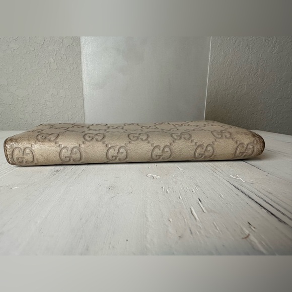 SOLD Gucci Long Zippy Wallet - Picture 4 of 8